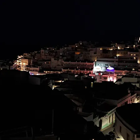 Sea And Old Town Views 아파트 알부페이라